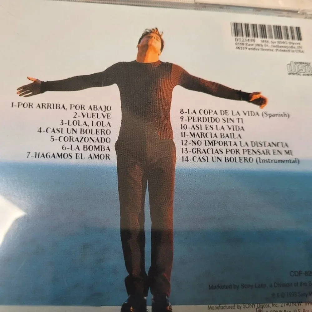 Vintage Ricky Martin Vuelve CD Spanish Language Version 1998